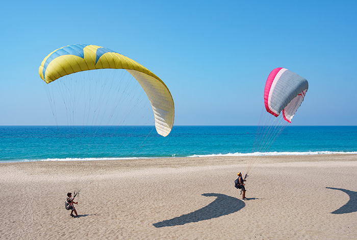 Tandem Yamaç Paraşütü ile Antalya Turunun Önemli Noktaları